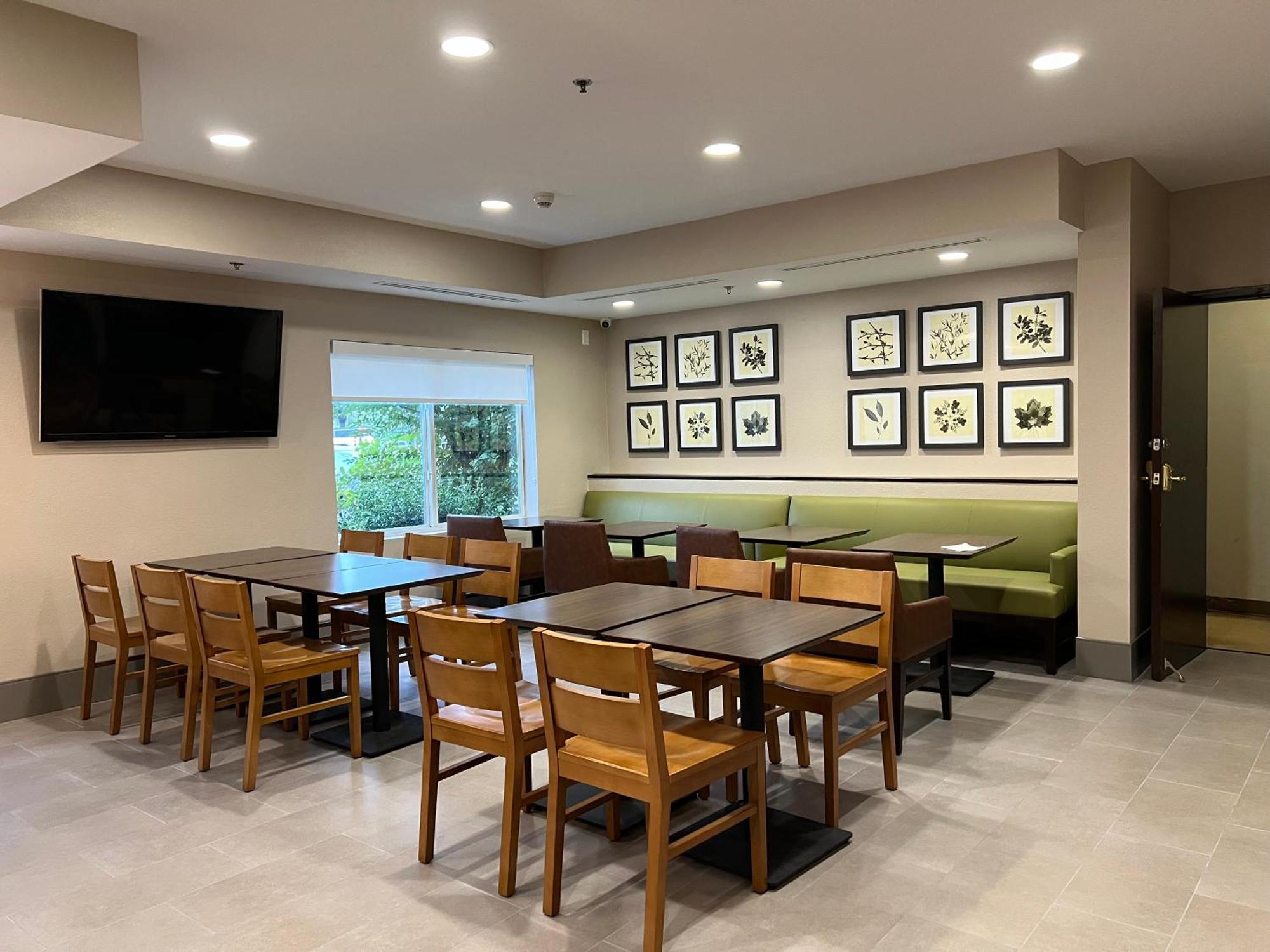 Country Inn & Suites By Radisson, Lsu - Medical Corridor Baton Rouge Exteriör bild