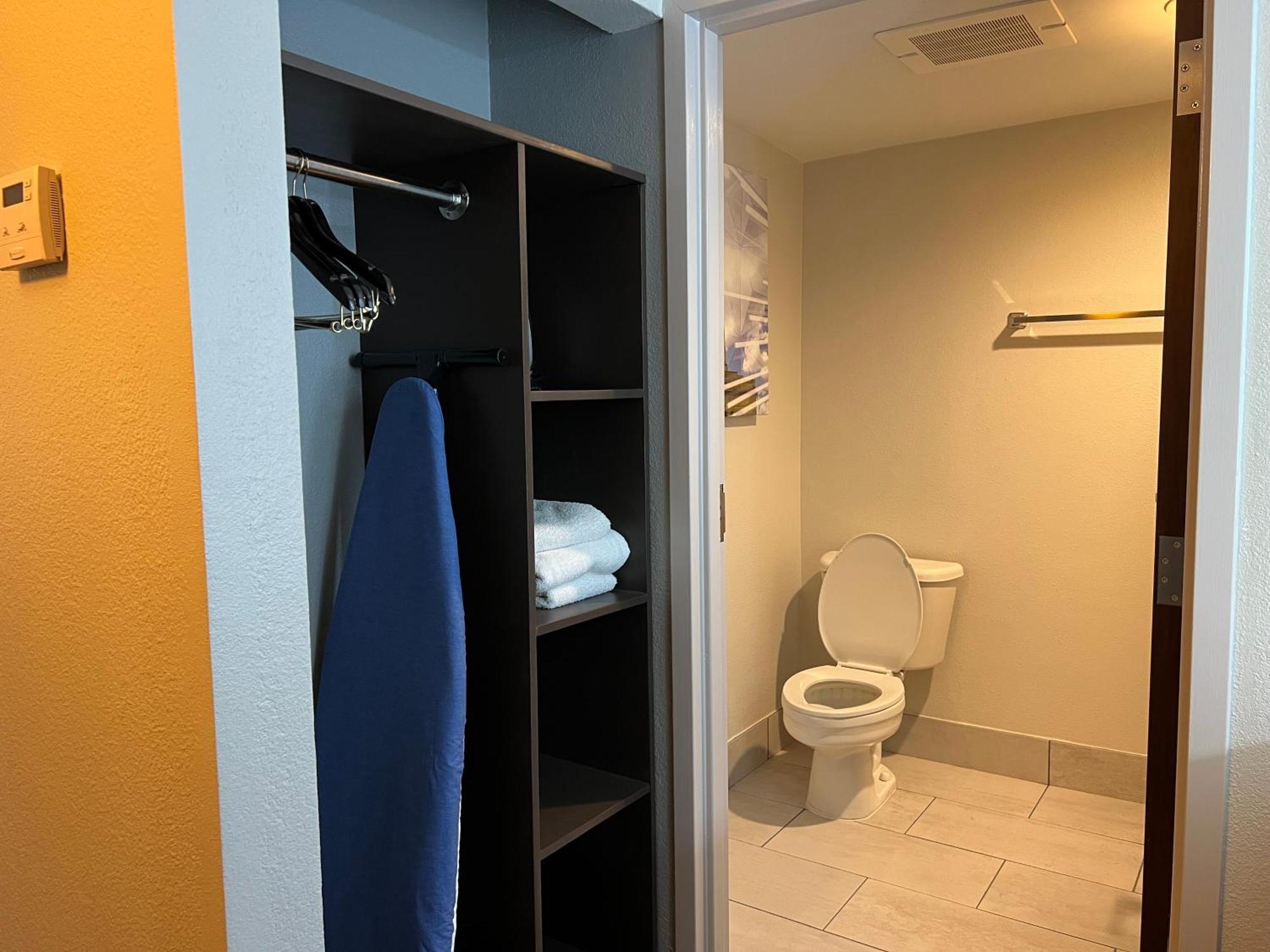 Country Inn & Suites By Radisson, Lsu - Medical Corridor Baton Rouge Exteriör bild