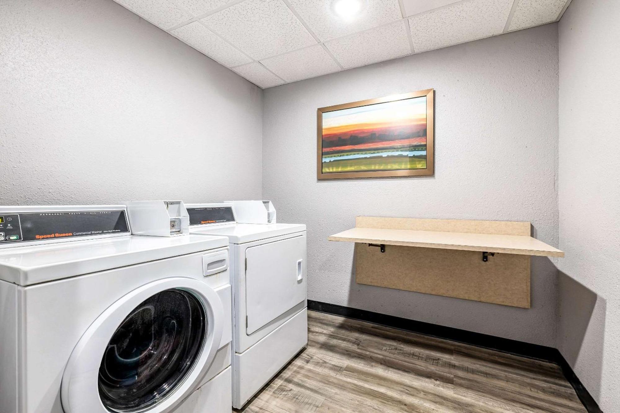 Country Inn & Suites By Radisson, Lsu - Medical Corridor Baton Rouge Exteriör bild