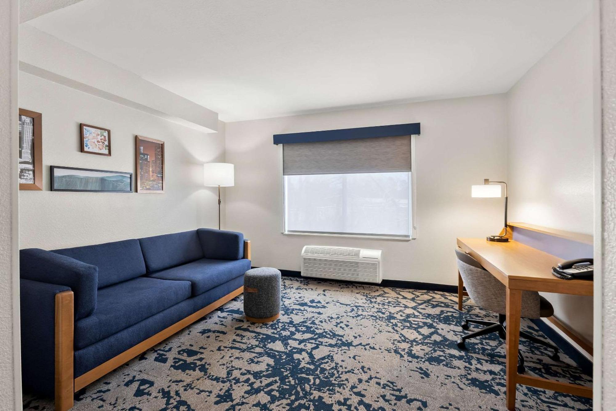 Country Inn & Suites By Radisson, Lsu - Medical Corridor Baton Rouge Exteriör bild