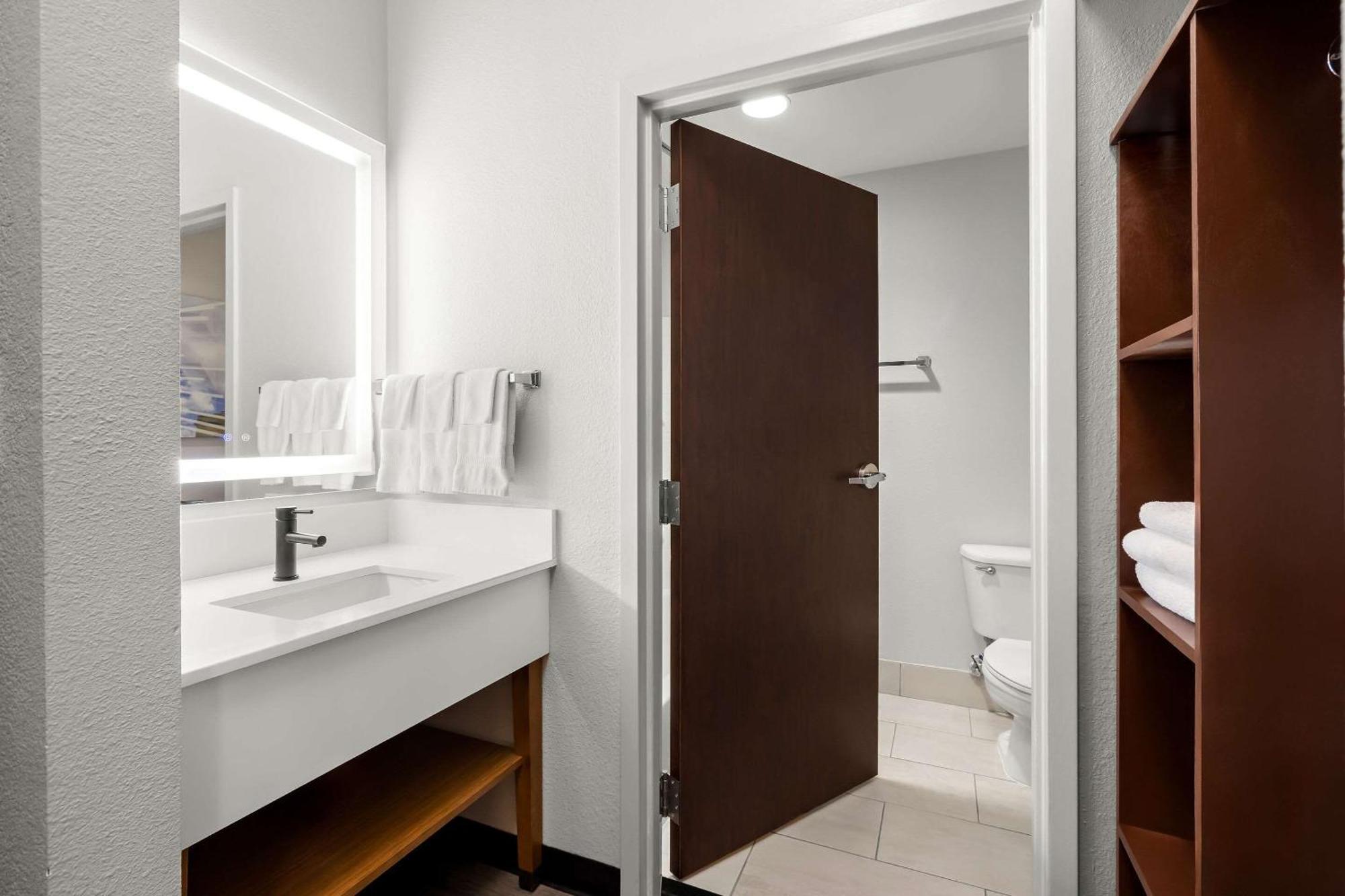 Country Inn & Suites By Radisson, Lsu - Medical Corridor Baton Rouge Exteriör bild